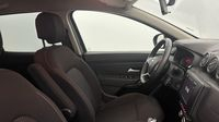Dacia Duster 1.0 TCe 100ch Confort 4x2 - 19 — photo 15