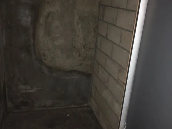 Cave 22 Av Choisy
