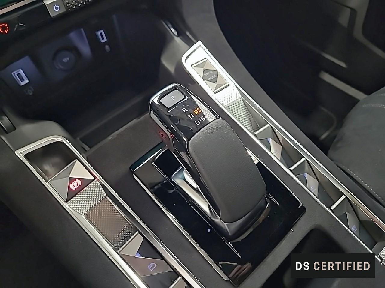 Ds Ds 7 crossback hybride rechargeable e-tense 225 eat8 edition fran — photo 17