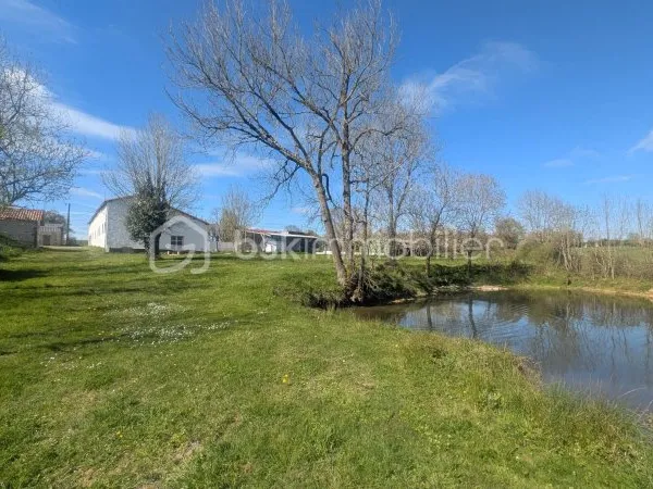 Maison 10 pièces 265 m²