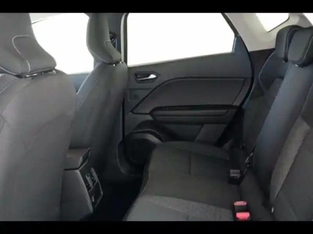 Renault Captur 1.0 tce 90ch evolution — photo 11