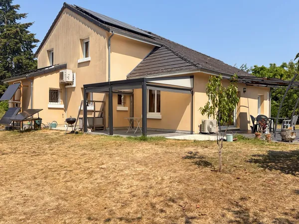 Maison 5 pièces 186 m²