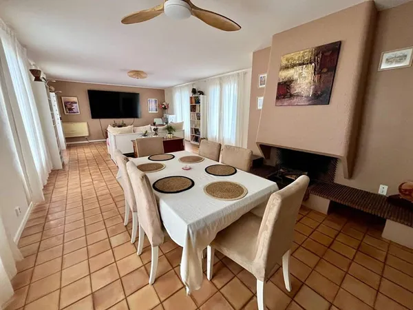 Maison 5 pièces 166 m²