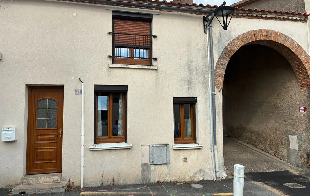 Photo 1