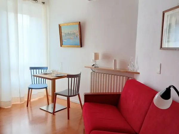 Bel appartement en ville quartier paisible + garage
