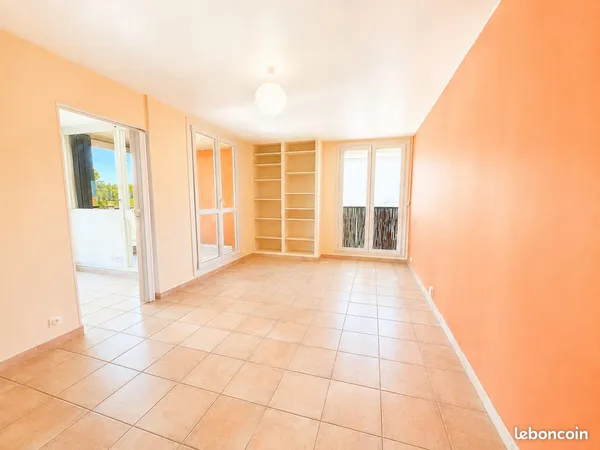 Appartement 4 pièces 77 m²
