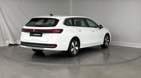 Volkswagen Passat Sw 1.5 eTSI 150ch Life Plus DSG7 — photo 5