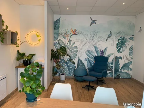 À louer : local professionnel lumineux et fonctionnel