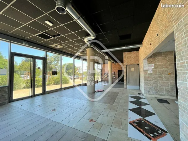 Local commercial 208 m² MONTPELLIER