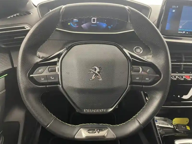 Peugeot 208 puretech 100 s&amp;s bvm6 — photo 23