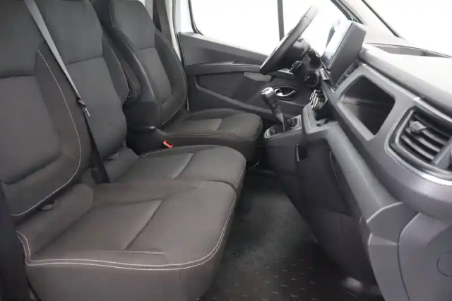 Renault Trafic fgn l1h1 2800 kg blue dci 130 — photo 68
