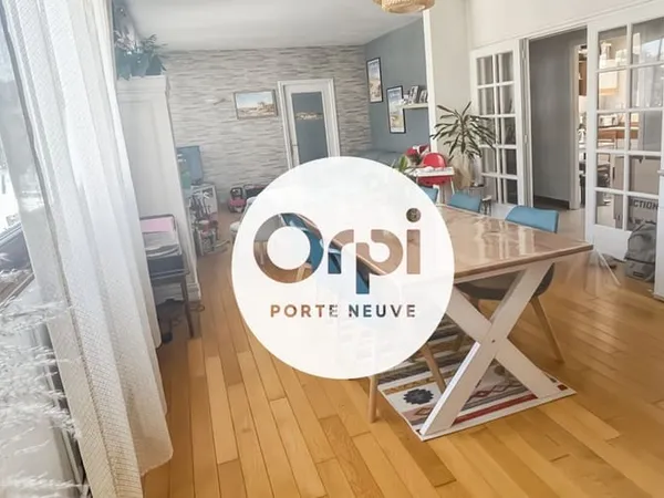 Appartement 4 pièces 101 m²