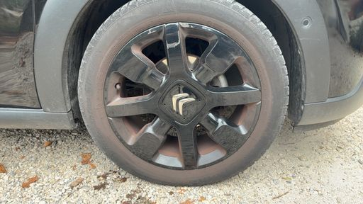 Citroen C3 1.2 PureTech 110 - Shine – 2018 – 88636 km – Essence – Boîte Manuelle — photo 17