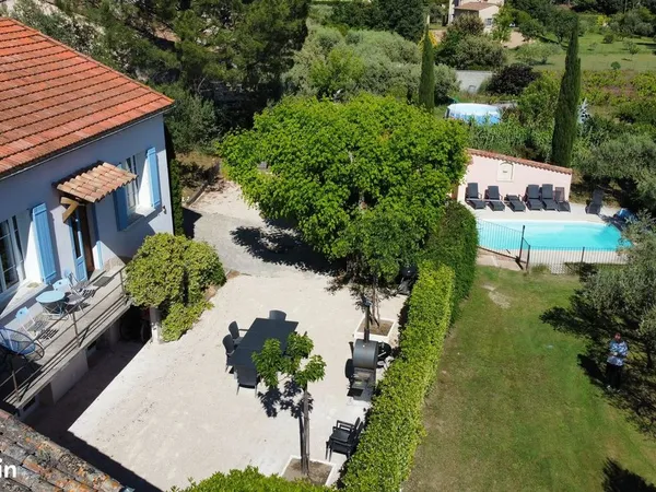 Location villa 3 chambres 3 salles d'eau