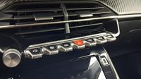 Peugeot 2008 1.2 PureTech 100ch S&S Allure Pack — photo 15