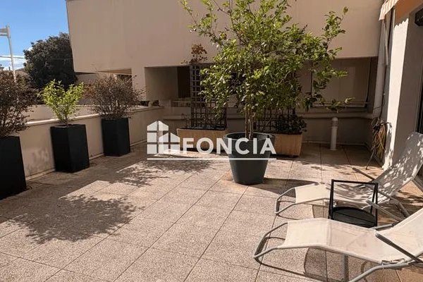 Appartement 3 pièces 118 m²