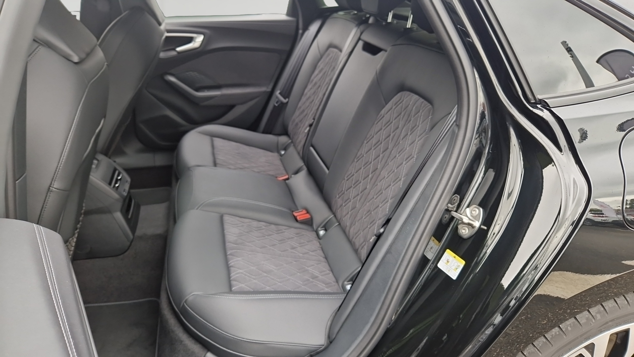 Audi A5 e-hybrid 299 ch S tronic 7 Quattro — photo 20