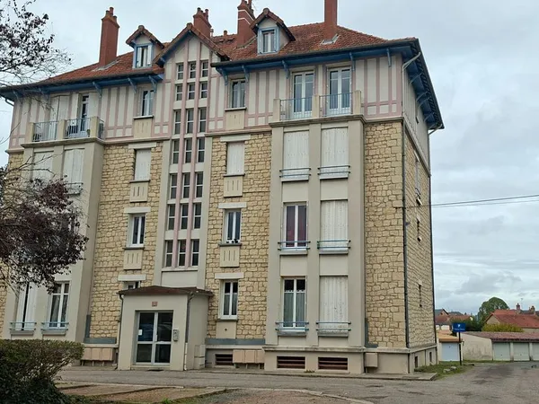 LOCATION F1 au Mouesse