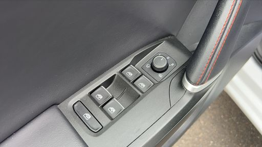 Seat Leon ST 1.4 TSI 204 e-Hybrid DSG6 - FR – 2020 – 77129 km – Hybride rechargeable – Boîte Automatique — photo 13