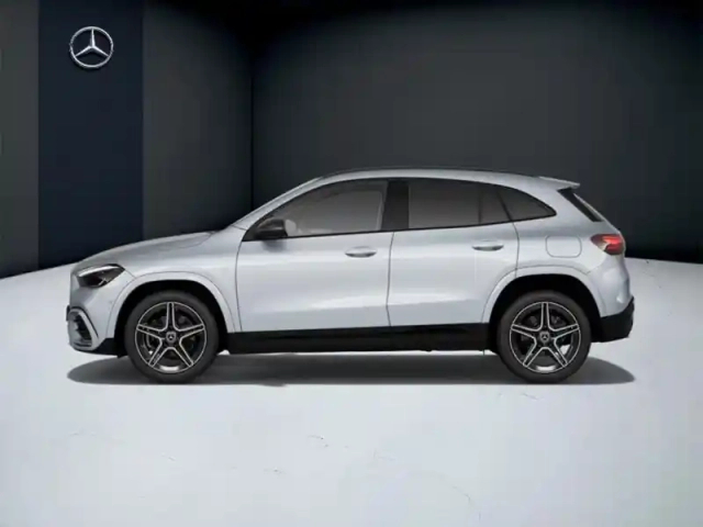 Mercedes Gla 250 e hybrid eq amg line — photo 2