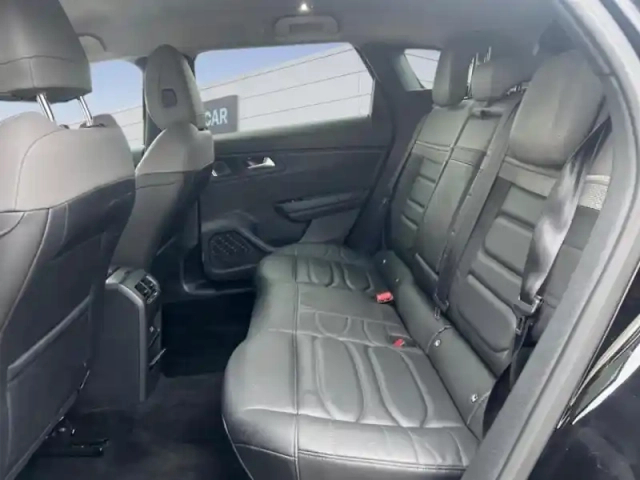 Citroën C5 x hybride rechargeable 180ch shine ëeat8 — photo 2