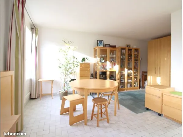 Studio de 27 m2 disponible au Vésinet