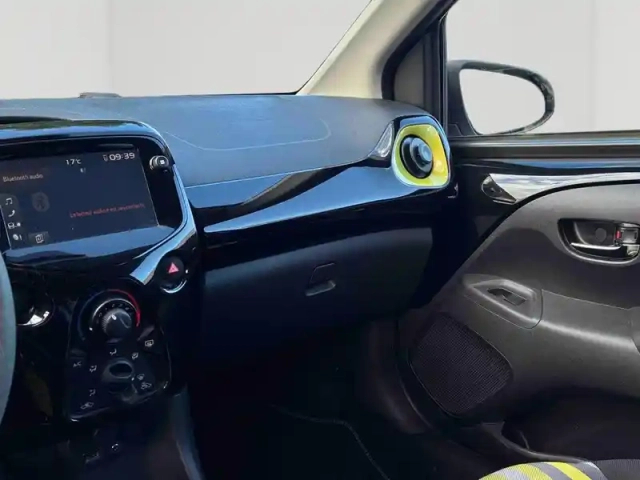 Peugeot 108 vti 72 collection s&amp;s 85g 5p — photo 14