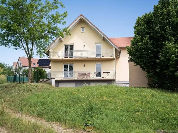 Immeuble 159 m²