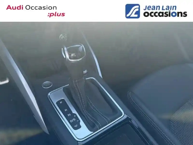Audi Q2 35 tfsi 150 s tronic 7 — photo 13