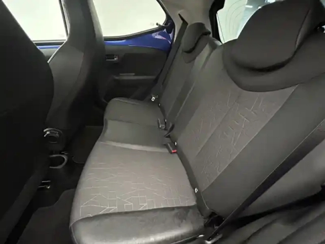 Toyota Aygo 1.0 vvt-i x-clusiv zen — photo 20
