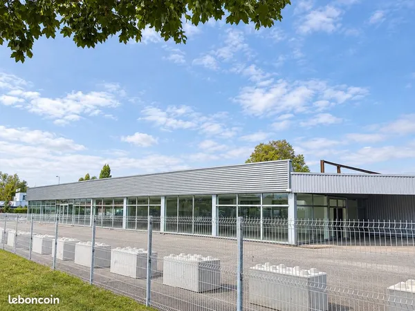 Locaux Commerciaux à louer - Huningue