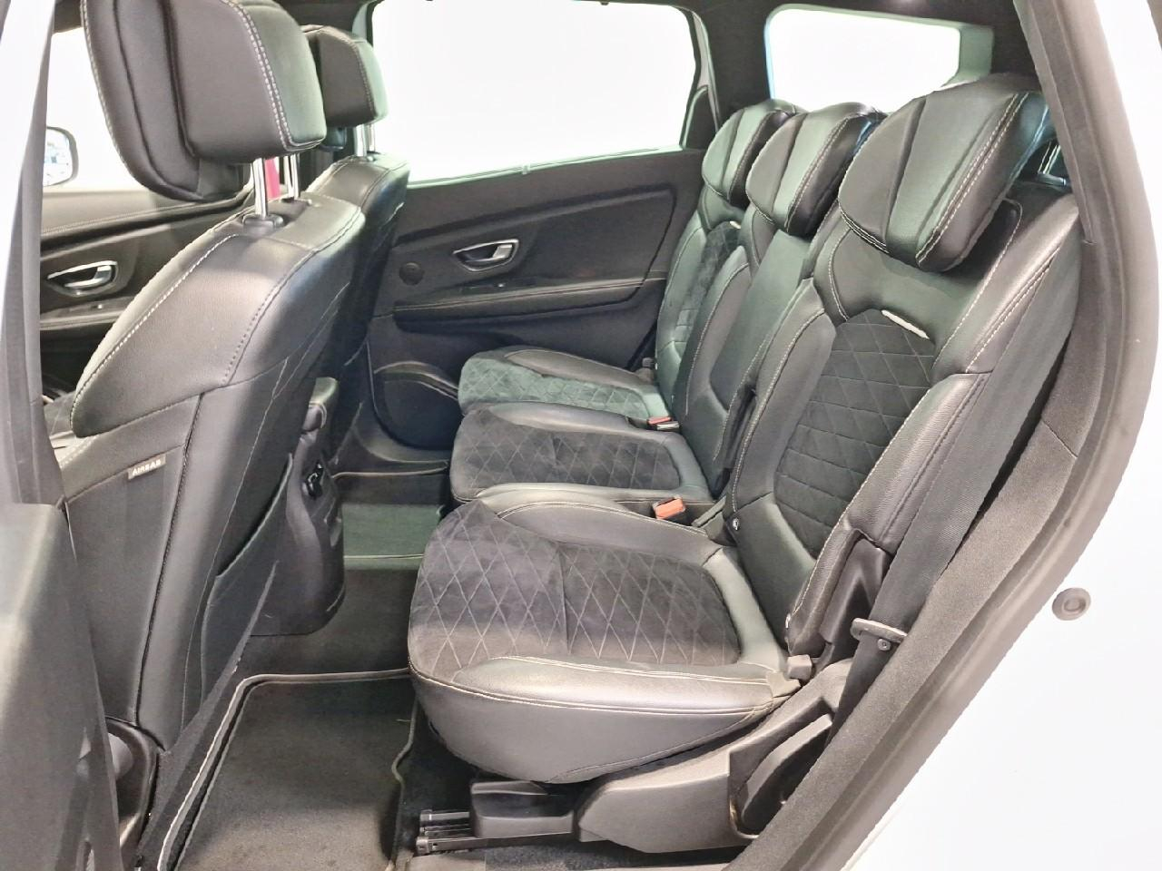 Renault Scenic grand scenic tce 140 fap edc - 21 sl black edition — photo 10