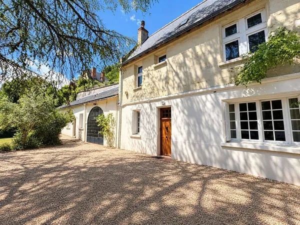 Maison 6 pièces 153 m²