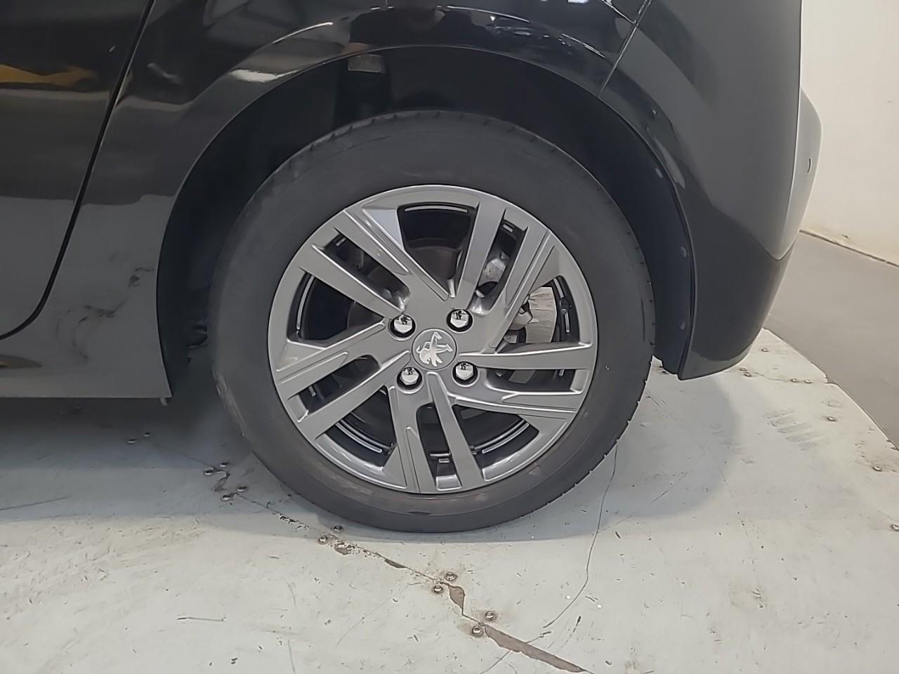 Peugeot 208 bluehdi 100 s&s bvm6 active business r — photo 16