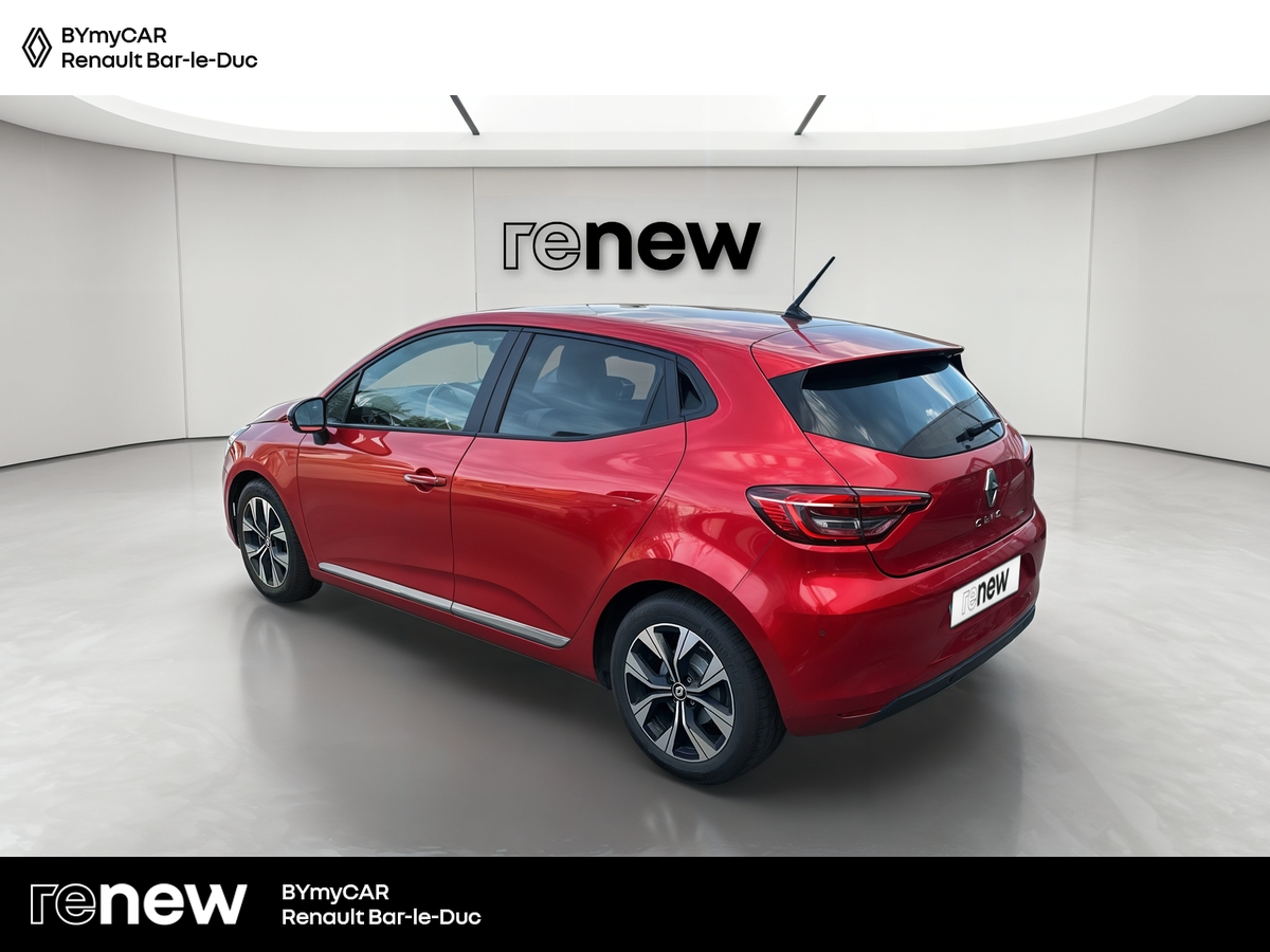 Renault Clio E-Tech full hybrid 145 — photo 3