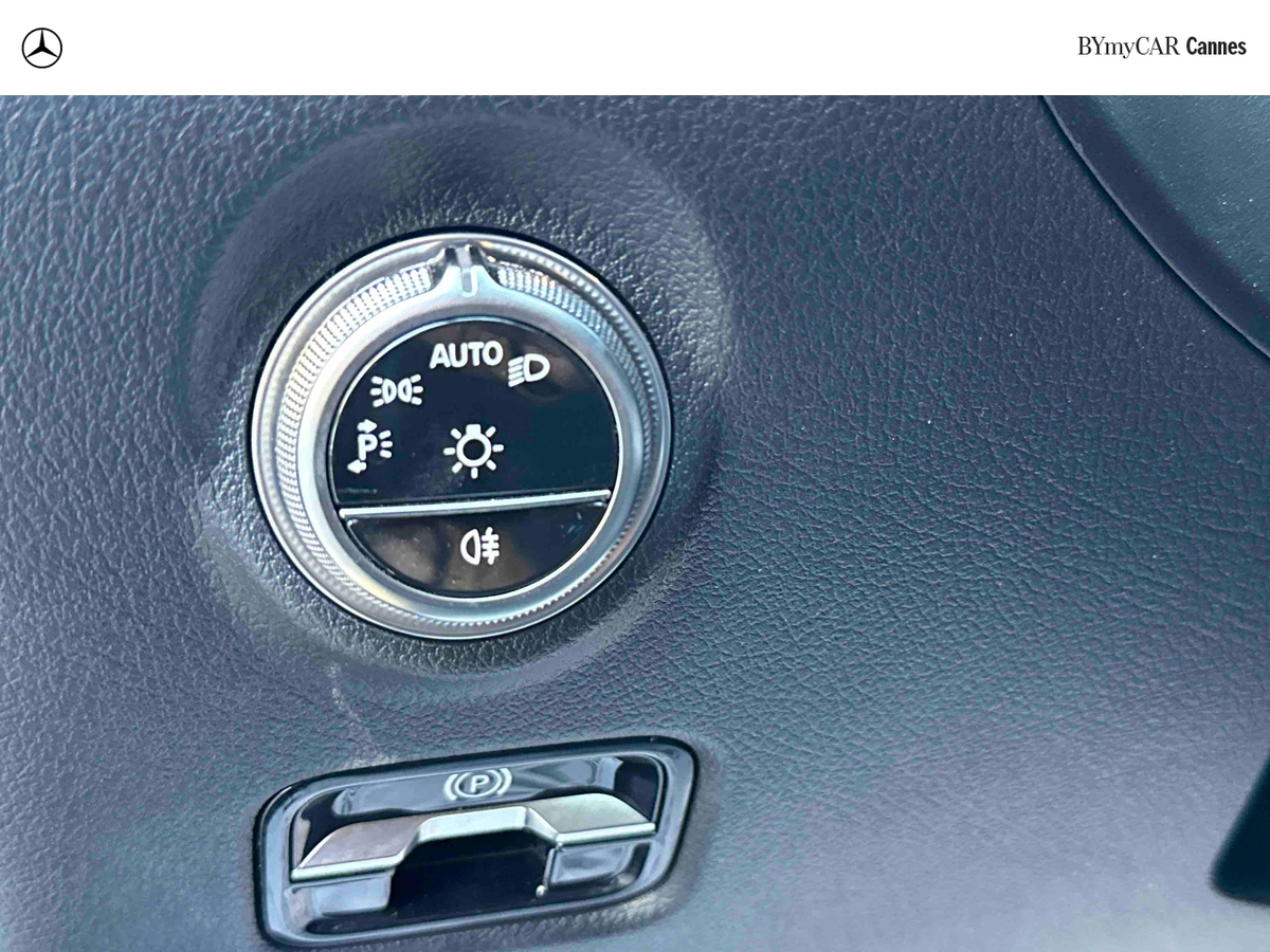 Mercedes Classe C 220 d 9G-Tronic — photo 21