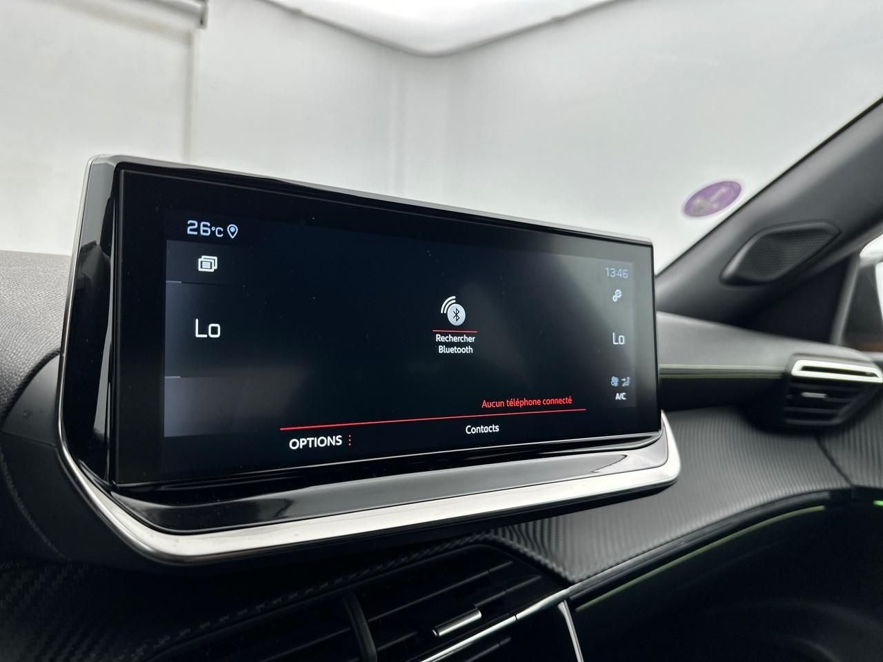 Peugeot 2008 puretech 130 s&s bvm6 gt — photo 24