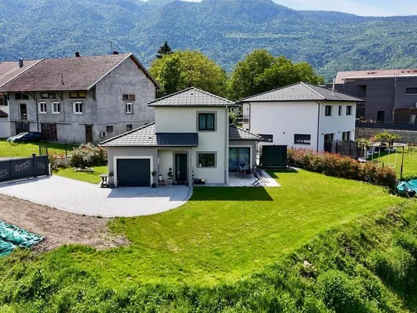 Maison 5 pièces 92 m²