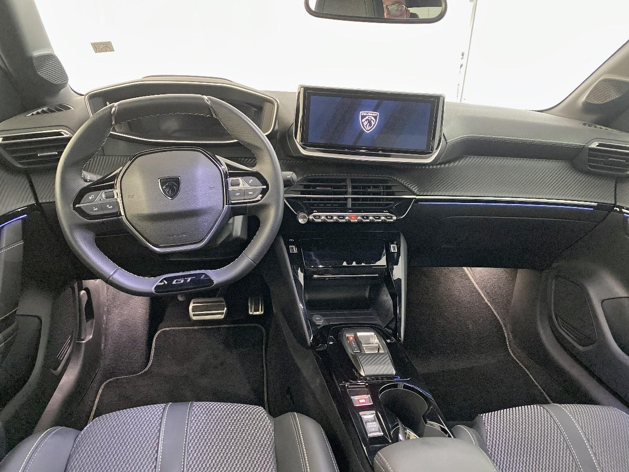 Peugeot 208 electrique 156 ch 54 kwh gt — photo 8