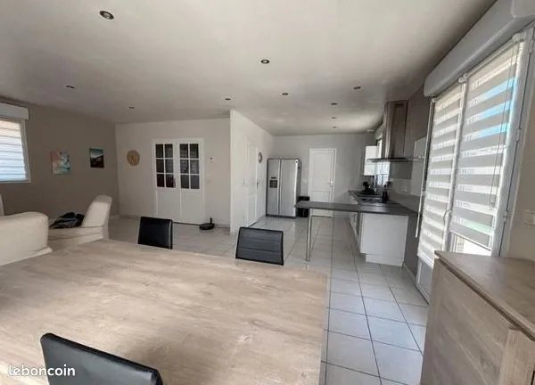 4 pièces familiale - 3 chambres - Jardin - Garage - sur Pontault-Combault 77340