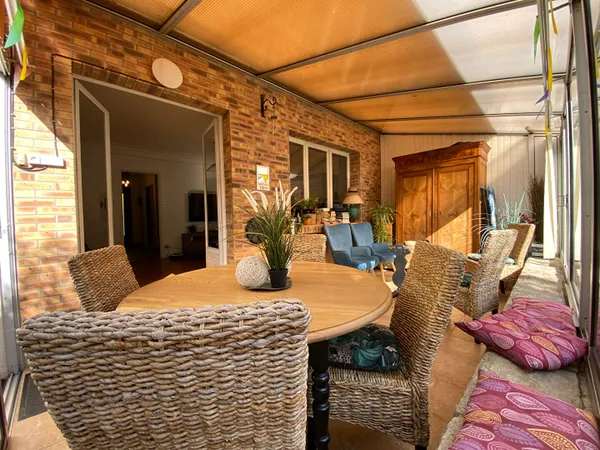 A VENDRE Maison DINAN Années 70 - Proche de toutes les commodités