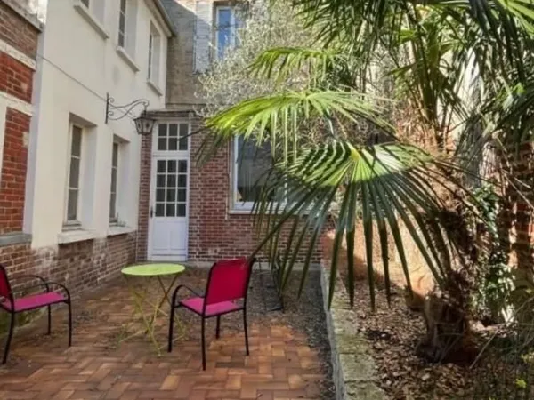 Maison 7 pièces 213 m²