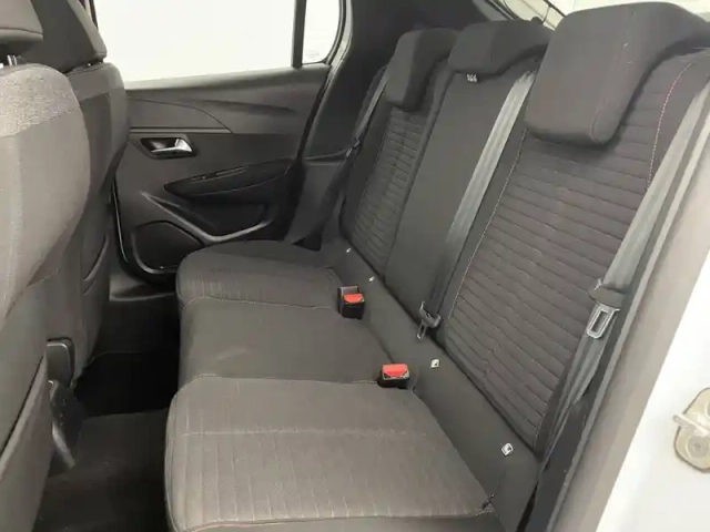 Peugeot 208 puretech 100 s&amp;s bvm6 — photo 15