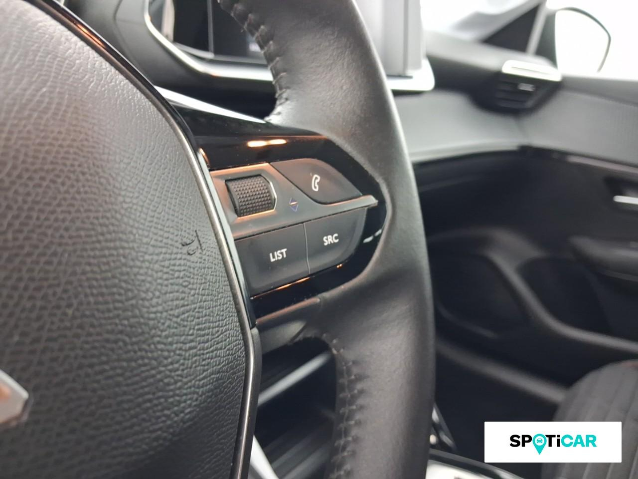 Peugeot 208 1.2 puretech 100ch s&s active pack — photo 18