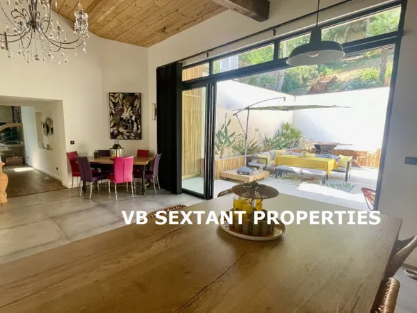 Maison de village 5 pièces 213 m²