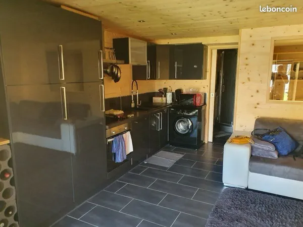 à louer - charmant appartement à rieutort, hameau de puyvalador