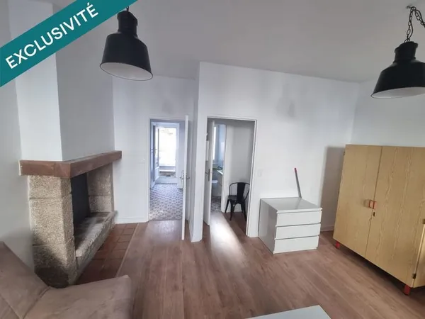 Appart 25m² 1er étage, hyper centre Pontivy