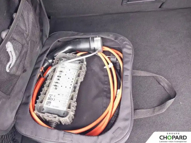Peugeot 308 phev 225 e-eat8 — photo 24