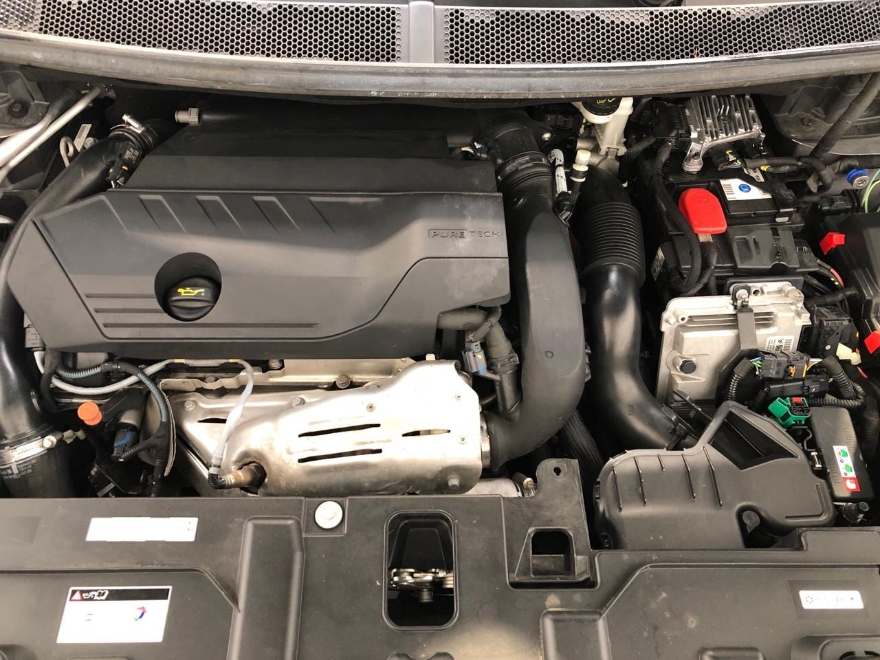 Citroën C5 Aircross hybride rechargeable 225 s&s e-eat8 c-series — photo 15
