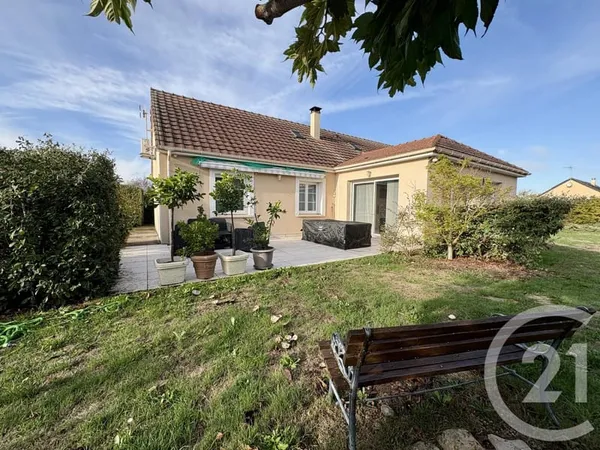 Maison 7 pièces 151 m²